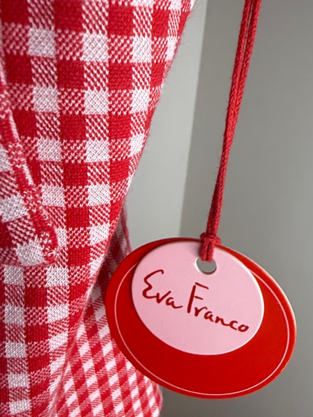 Eva Franco NWT Gingham Bow Front Crop Top Size Medium Red White - Picture 4 of 10